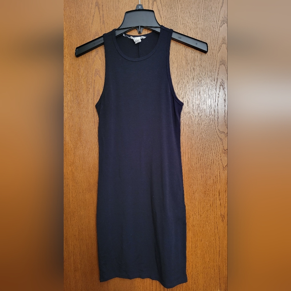 Sleeveless Black Bodycon Dress